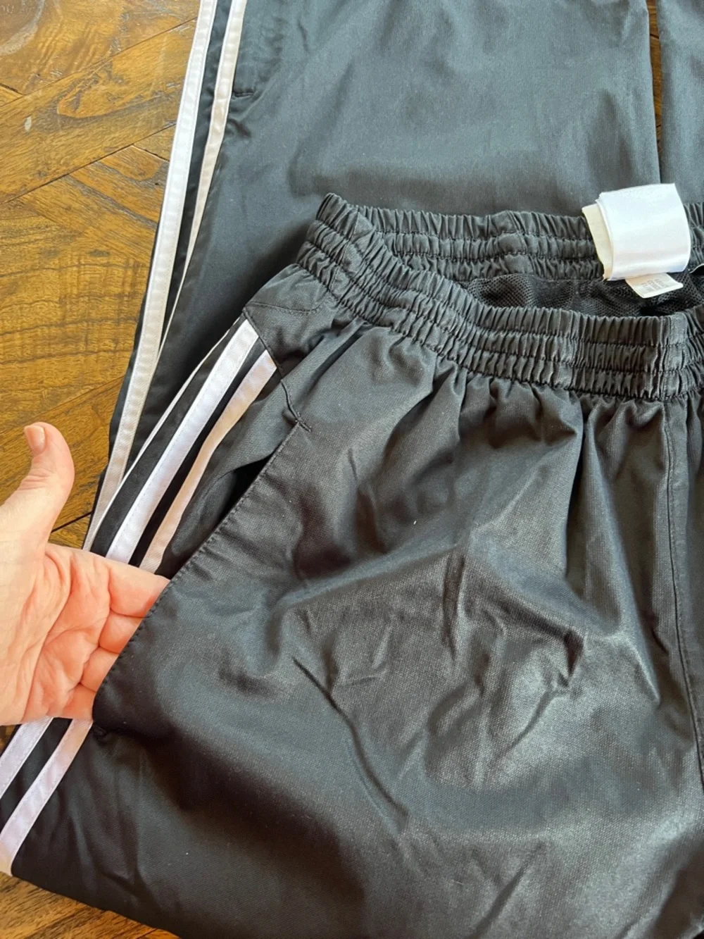 Adidas Mens Track Pants, Black w/3 White Stripes, Retro Baggy Style, Lined, Sz L